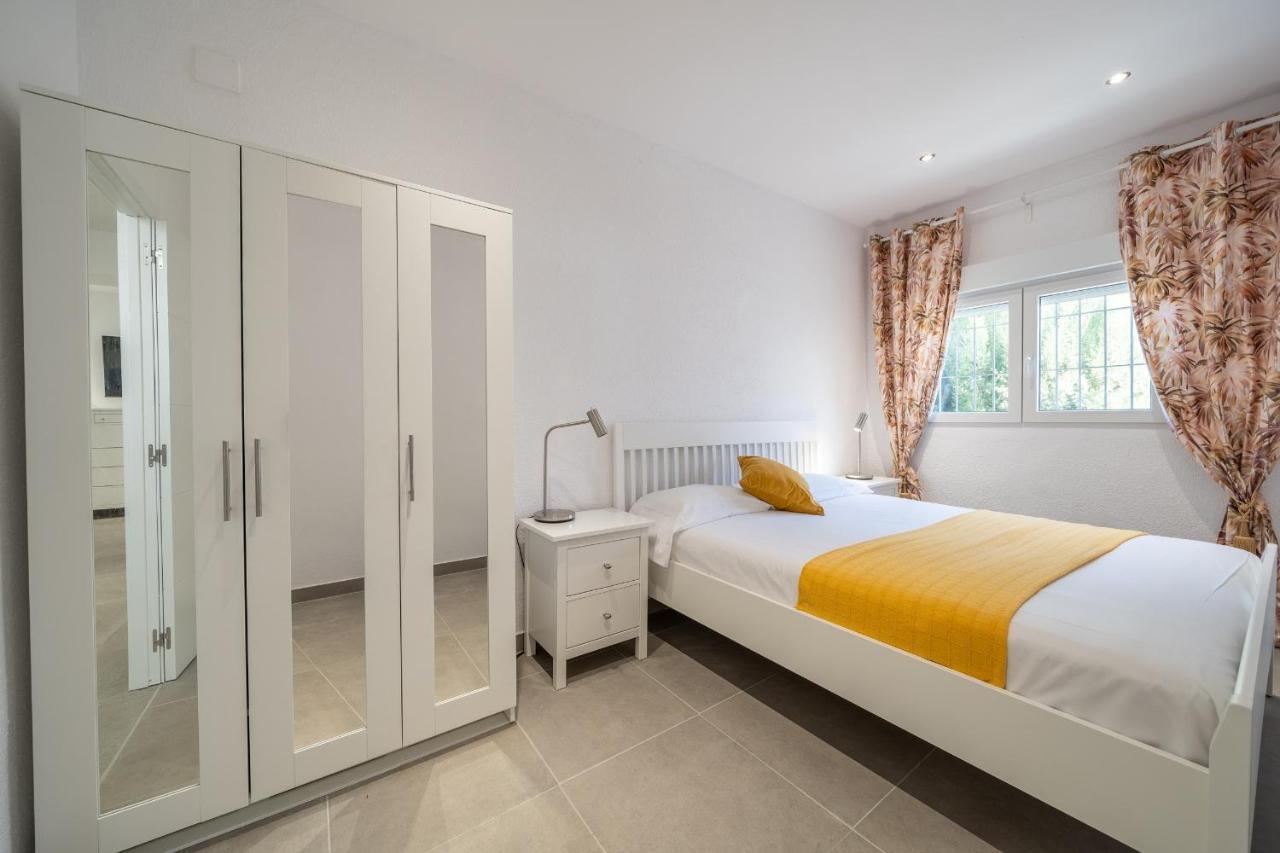 Villa Deborah L' Escala Extérieur photo